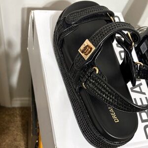 Dream Pairs Black Sandals with Gold Accents